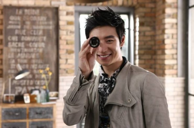 Lee Je-hoon Fotoğrafları 80