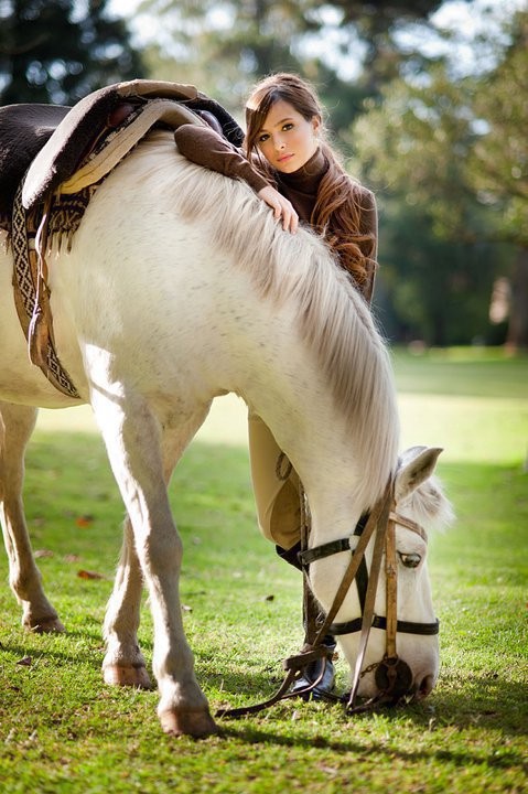 Brenda Asnicar Fotoğrafı