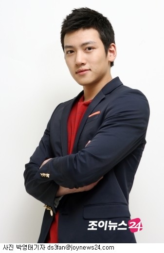 Ji Chang-wook Fotoğrafları 7