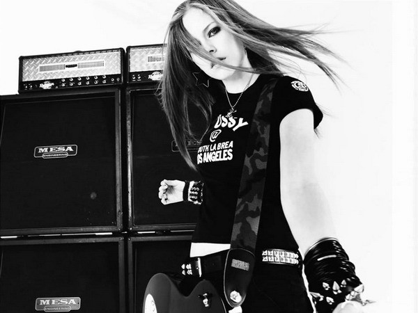 Avril Lavigne Fotoğrafları 285