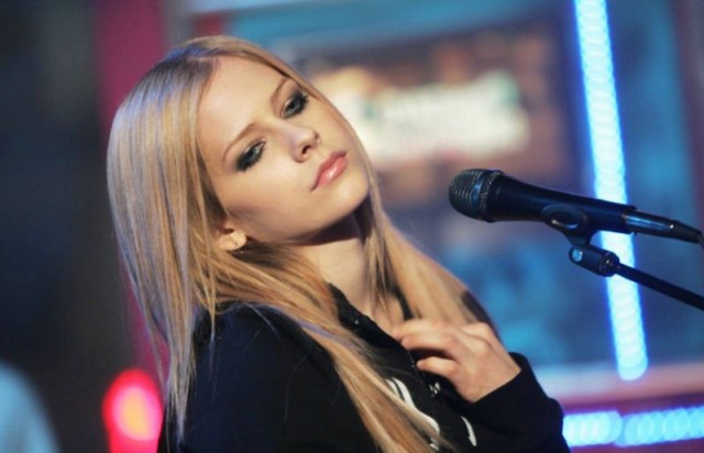 Avril Lavigne Fotoğrafları 944
