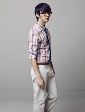 Yoon Si Yoon Fotoğrafları 125