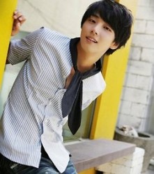 Yoon Si Yoon Fotoğrafları 179