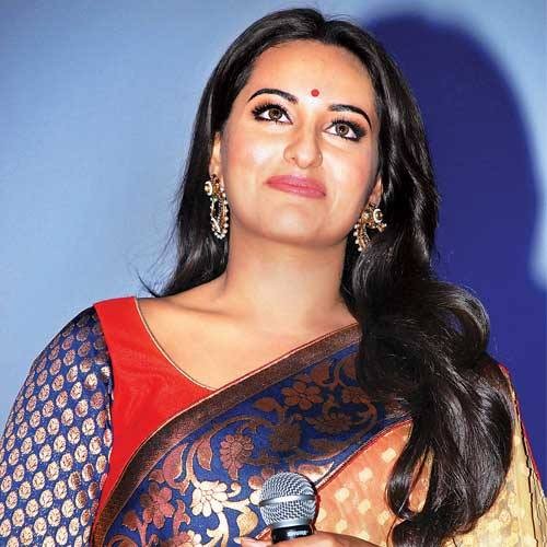 Sonakshi Sinha Fotoğrafları 220