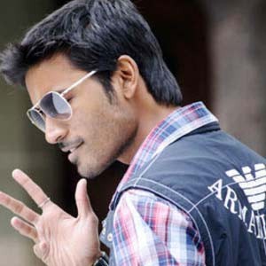 Dhanush Fotoğrafı