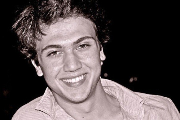 Aras Bulut İynemli Fotoğrafı