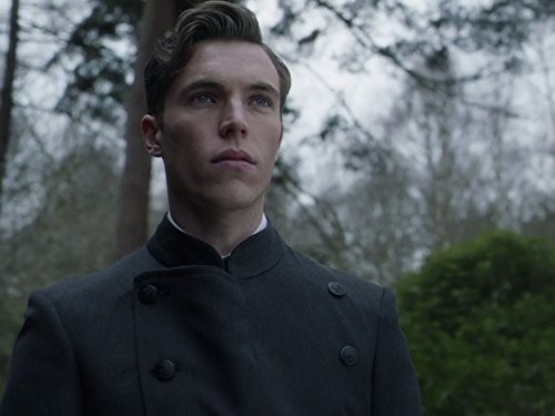 Tom Hughes (i) Fotoğrafları 4