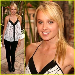 Megan Park Fotoğrafları 2