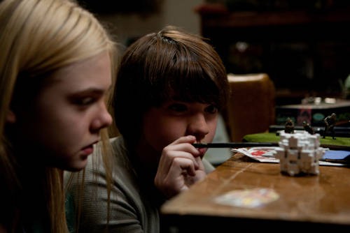 Joel Courtney Fotoğrafları 11