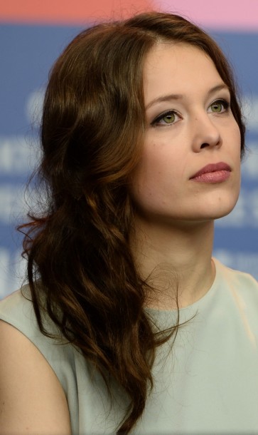 Paula Beer Fotoğrafı