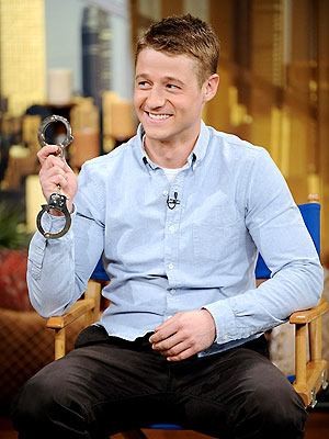 Ben McKenzie Fotoğrafları 31