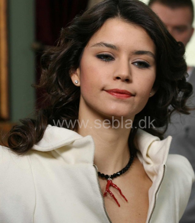 Beren Saat Fotoğrafları 331