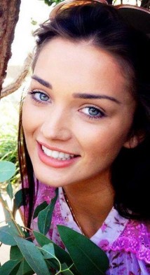 Amy Jackson Fotoğrafı
