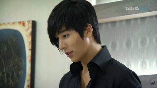 No Min-woo Fotoğrafları 24