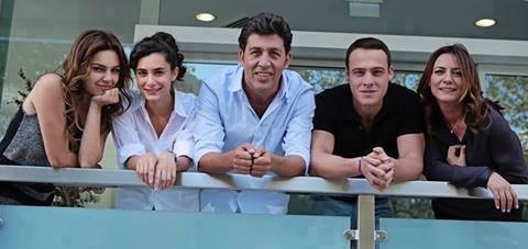 Kerem Bürsin Fotoğrafı