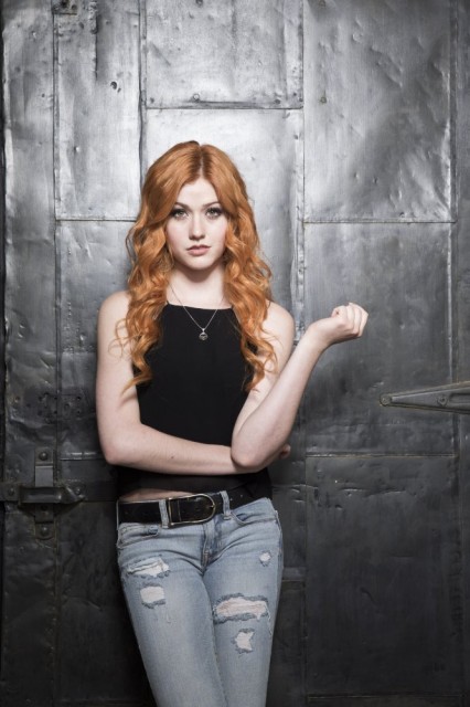 Katherine McNamara Fotoğrafı