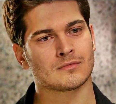 Çağatay Ulusoy Fotoğrafı