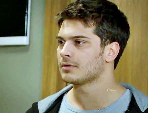 Çağatay Ulusoy Fotoğrafları 533