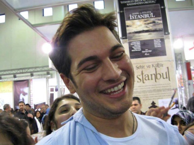 Çağatay Ulusoy Fotoğrafları 759