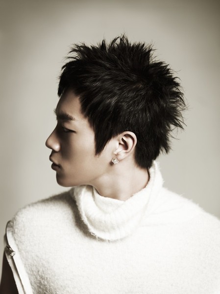 Yoon Doo-joon Fotoğrafı