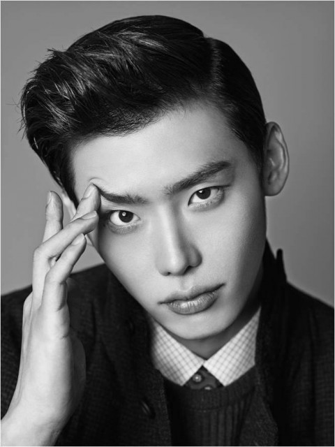 Lee Jong-suk Fotoğrafı