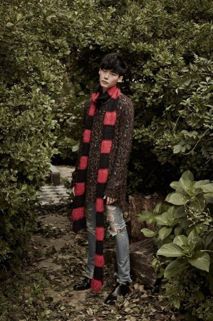 Lee Jong-suk Fotoğrafı