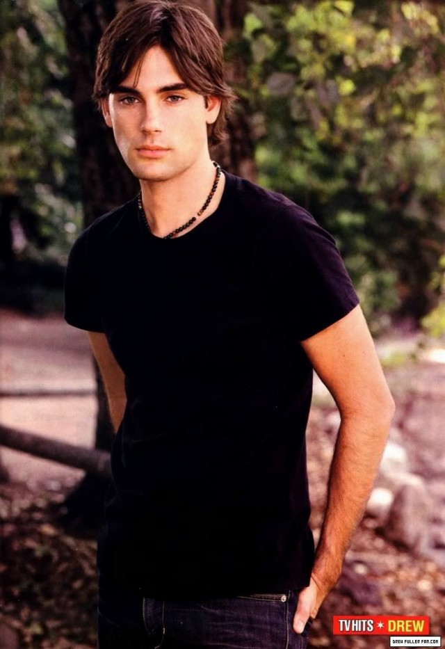 Drew Fuller Fotoğrafları 54