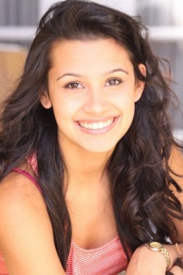 Sophia Ali Fotoğrafı