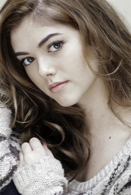 McKaley Miller Fotoğrafı