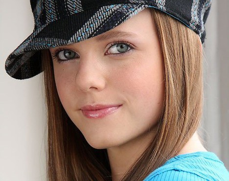 Tiffany Alvord Fotoğrafı