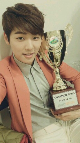 Kang Min-hyuk Fotoğrafları 95