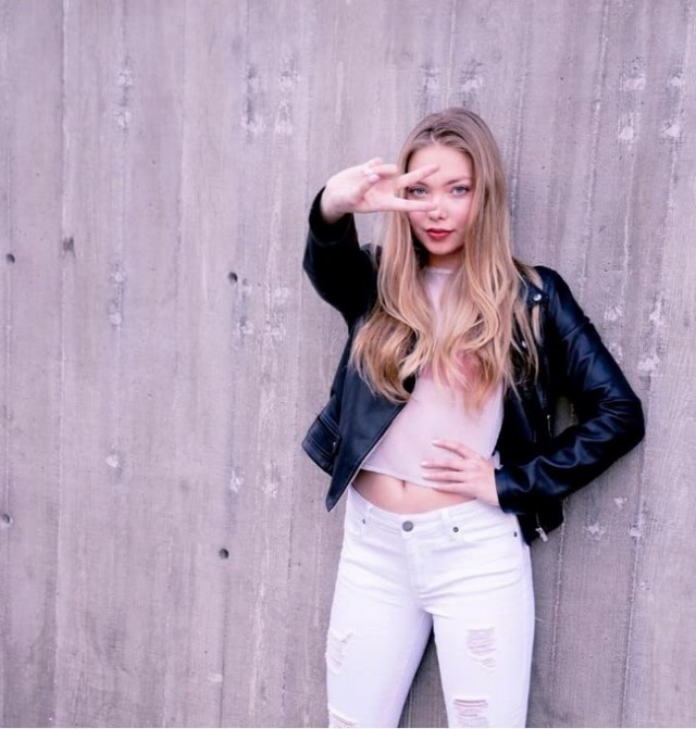 Emilia McCarthy Fotoğrafı