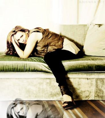 Bethany Joy Lenz Fotoğrafı