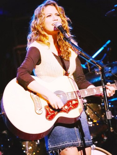 Bethany Joy Lenz Fotoğrafı