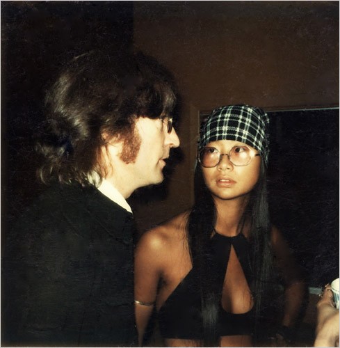 May Pang Fotoğrafı