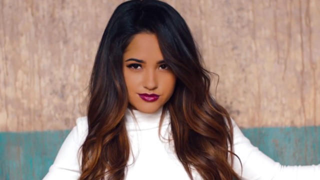 Becky G. Fotoğrafı