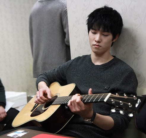 Lee Jong-hyun Fotoğrafı