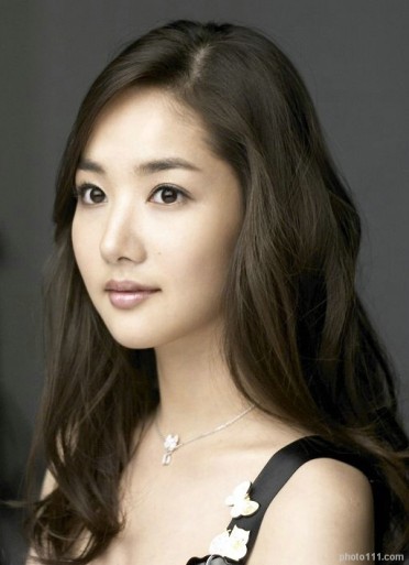 Park Min-young Fotoğrafı