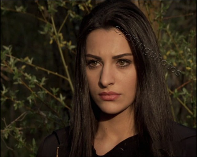 Tuvana Türkay Fotoğrafı