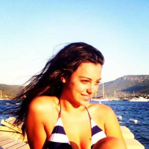Tuvana Türkay Fotoğrafı