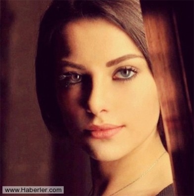 Tuvana Türkay Fotoğrafı
