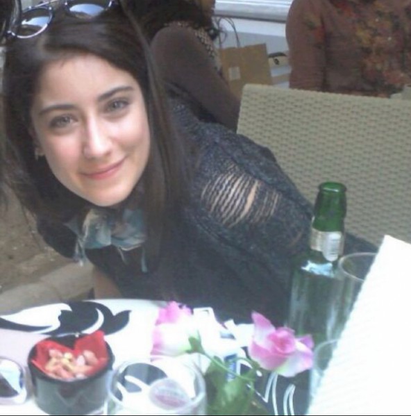 Hazal Kaya Fotoğrafları 397