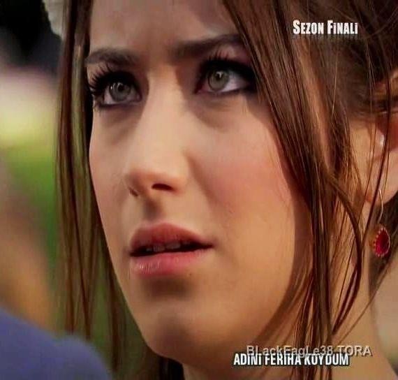 Hazal Kaya Fotoğrafları 399