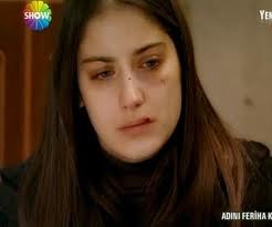 Hazal Kaya Fotoğrafı