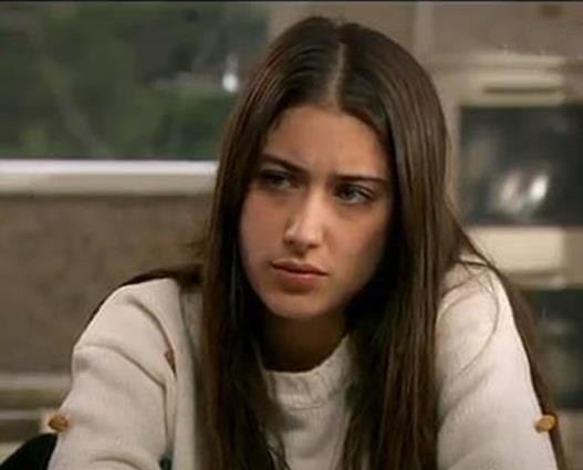 Hazal Kaya Fotoğrafları 661