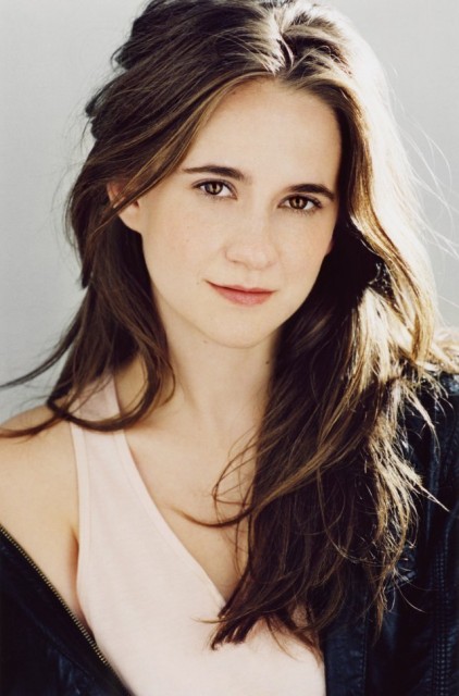 Shannon Esper Fotoğrafı