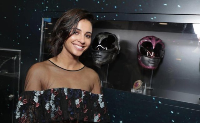 Naomi Scott Fotoğrafı