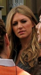Jes Macallan Fotoğrafı