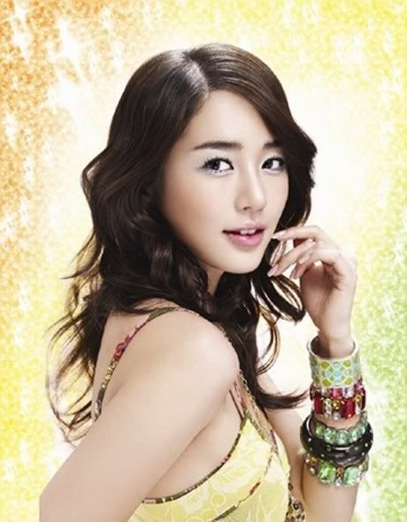 Yoon Eun-hye Fotoğrafı
