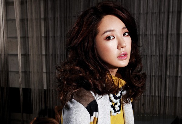 Yoon Eun-hye Fotoğrafı